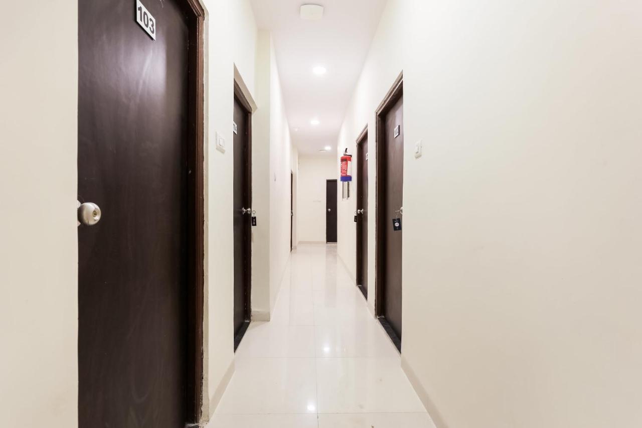 Oyo Flagship 30861 Hotel Velocity Vijay Nagar Индор Екстериор снимка