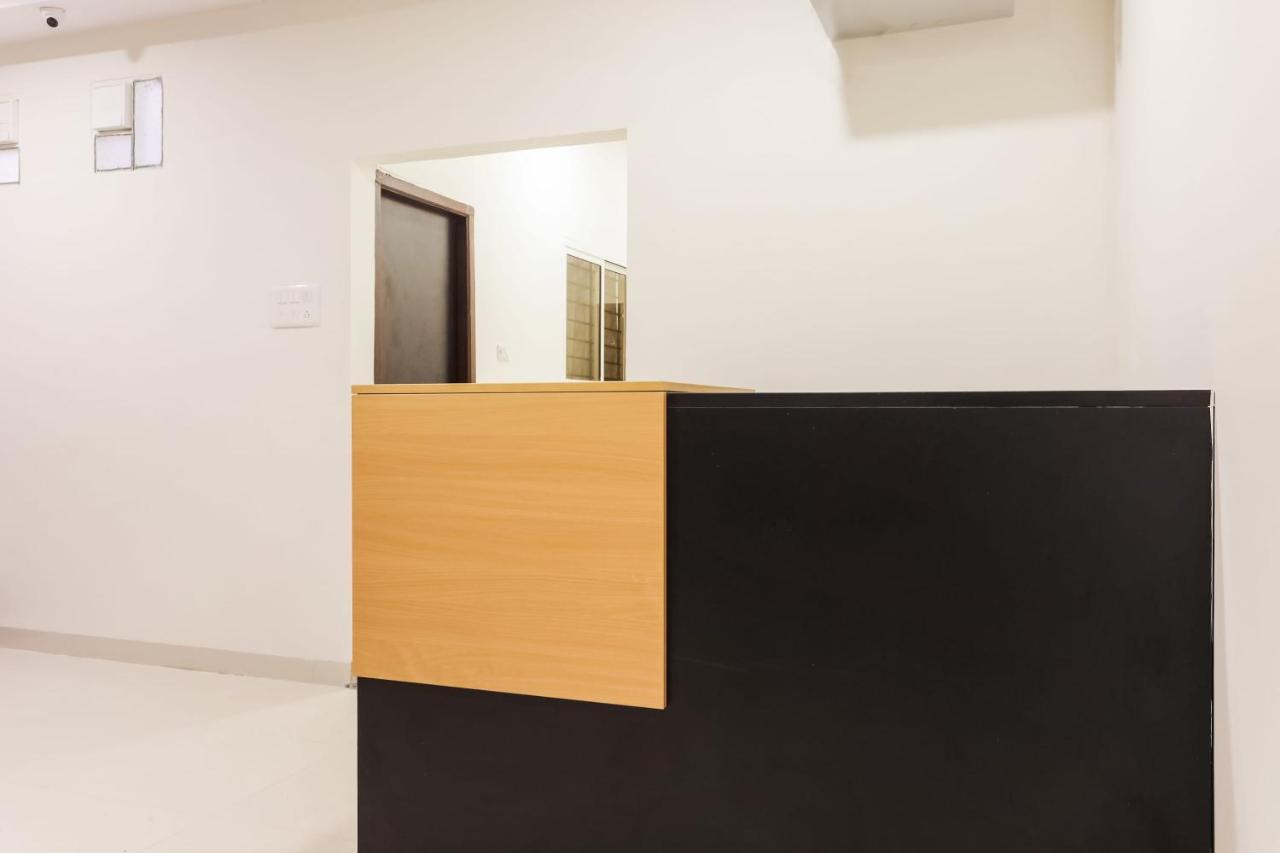 Oyo Flagship 30861 Hotel Velocity Vijay Nagar Индор Екстериор снимка