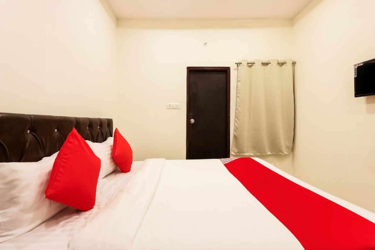 Oyo Flagship 30861 Hotel Velocity Vijay Nagar Индор Екстериор снимка
