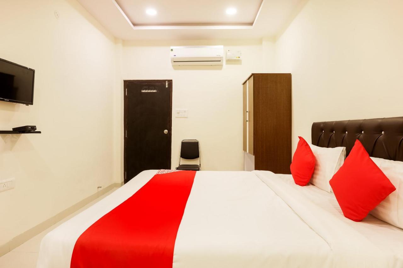 Oyo Flagship 30861 Hotel Velocity Vijay Nagar Индор Екстериор снимка
