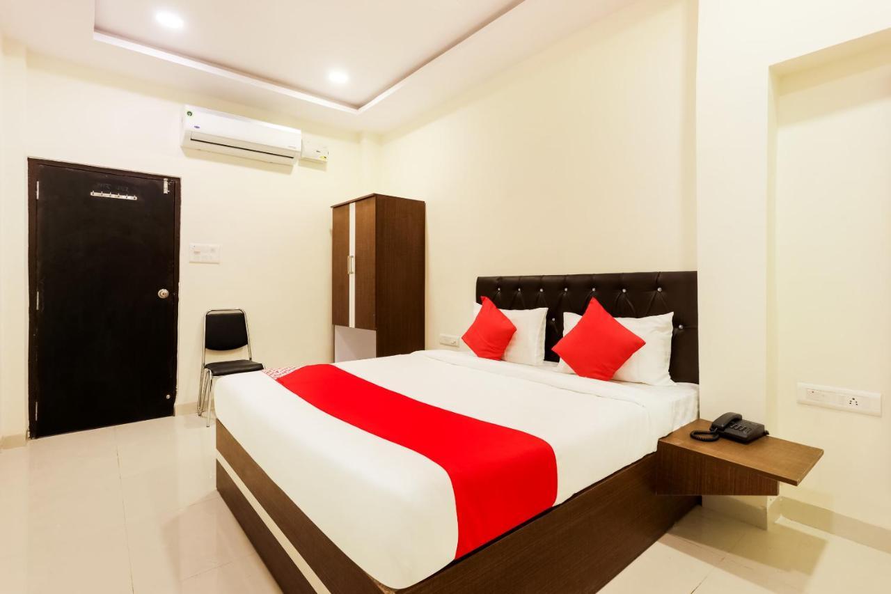 Oyo Flagship 30861 Hotel Velocity Vijay Nagar Индор Екстериор снимка