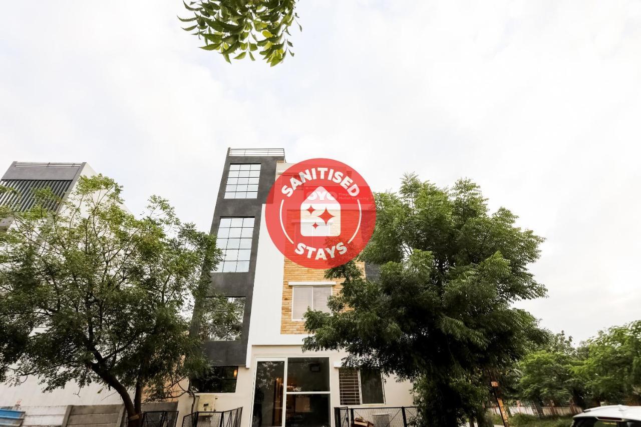 Oyo Flagship 30861 Hotel Velocity Vijay Nagar Индор Екстериор снимка